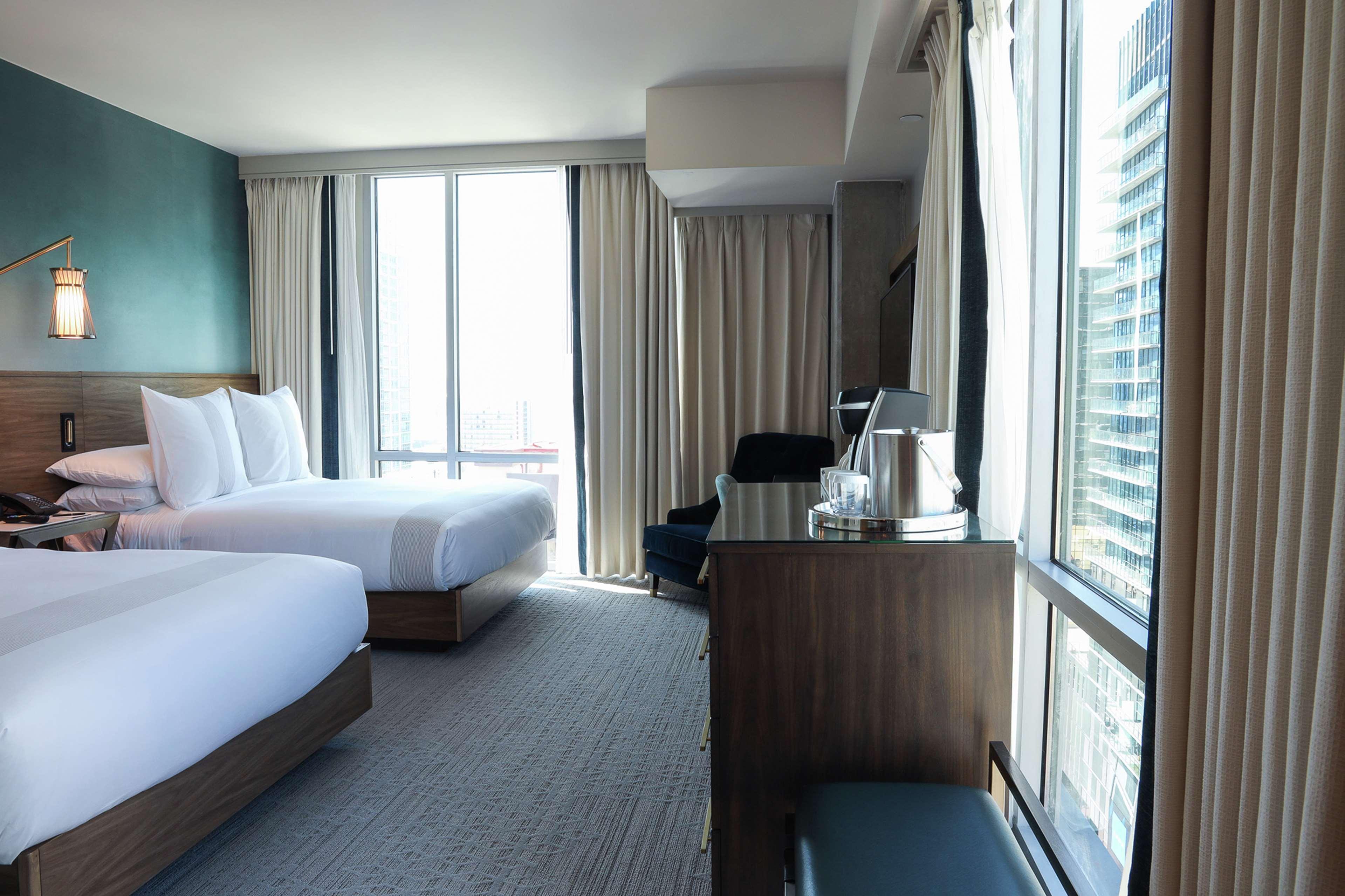 Carte Hotel San Diego Downtown, Curio Collection By Hilton Exterior photo