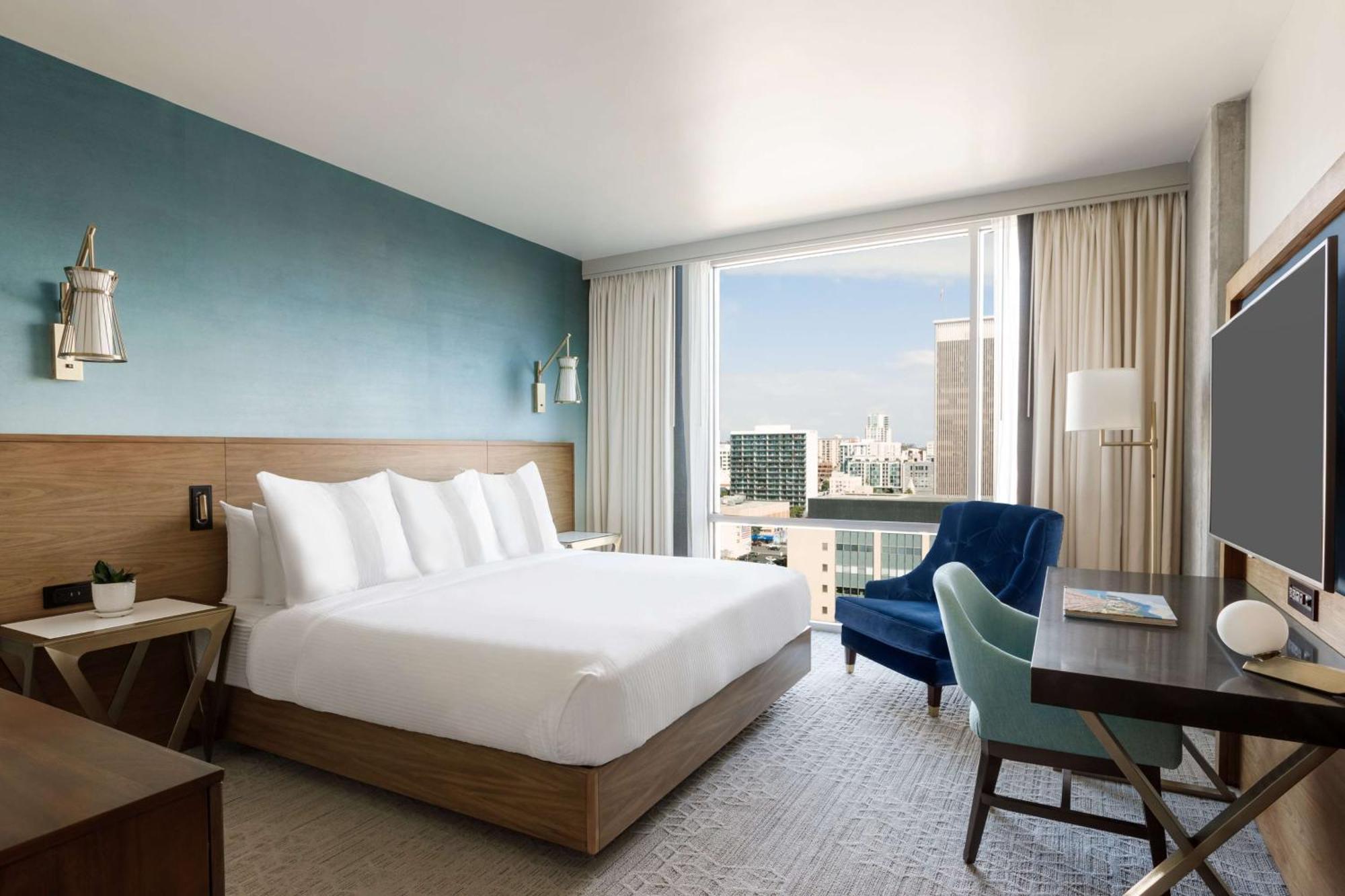 Carte Hotel San Diego Downtown, Curio Collection By Hilton Exterior photo